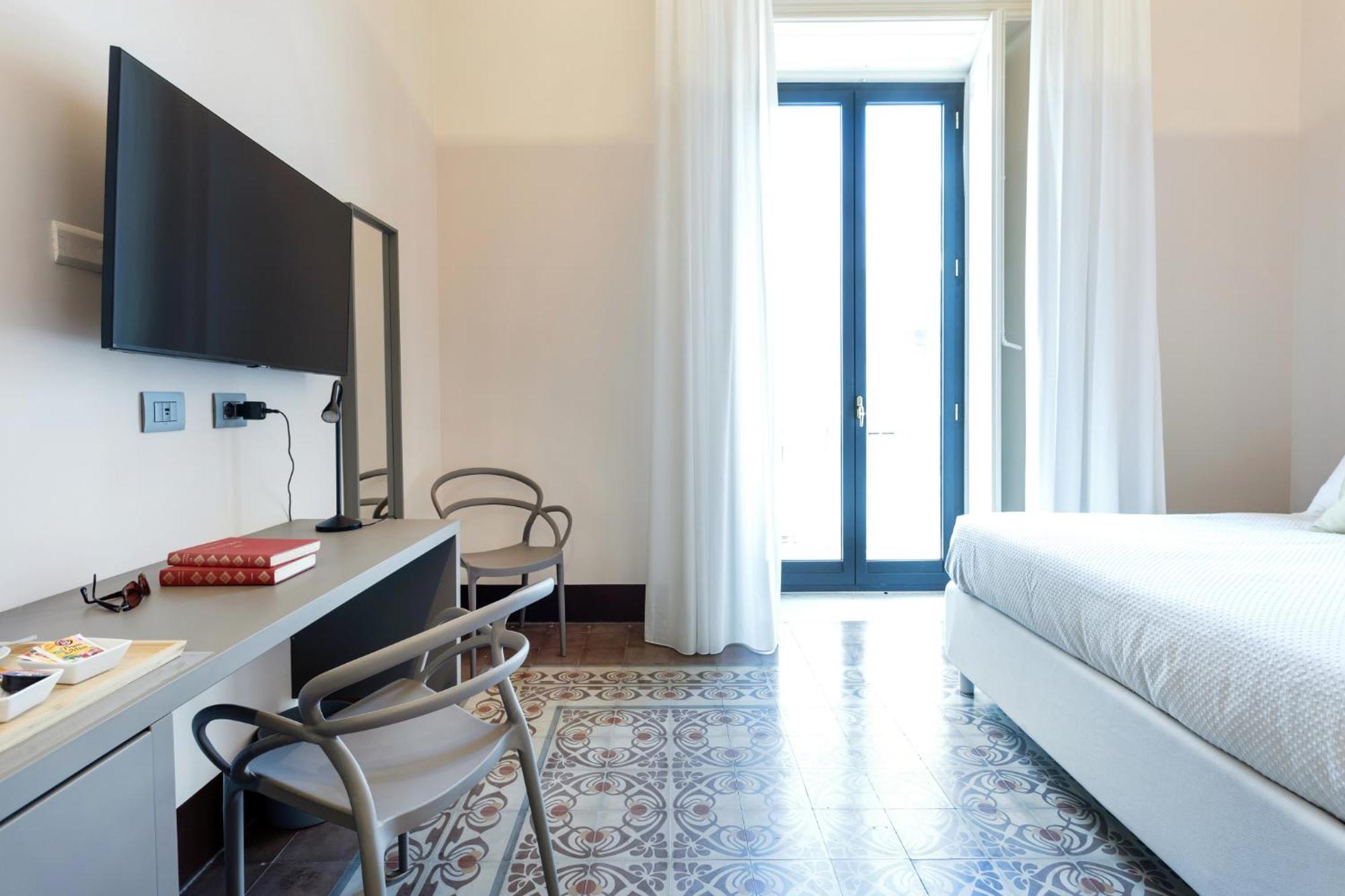 Palazzo Costarelli - Bed And Breakfast Катания Стая снимка
