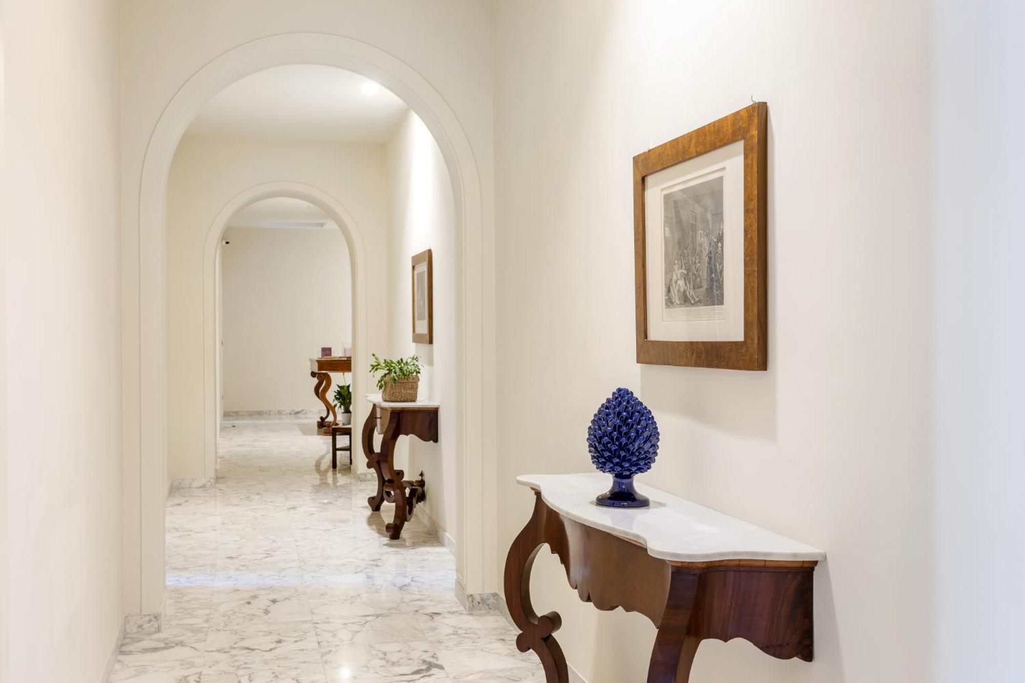 Palazzo Costarelli - Bed And Breakfast Катания Екстериор снимка